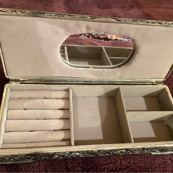 Vintage Silver Plated Jewelry Box circa 1991 - Picture 2 of 8